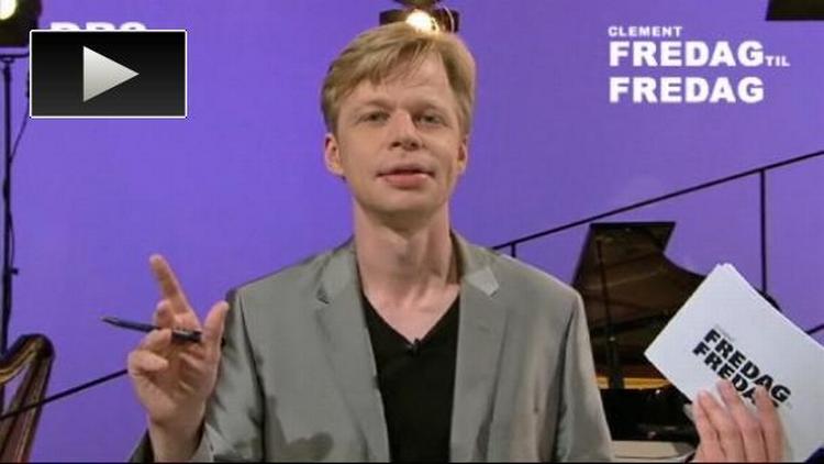 I sit show 'Fredag til Fredag' samlede Clement Kjersgaard følger traditionen tro op på ugens begivenheder med et humoristisk snit. Også Michael Jacksons død. 