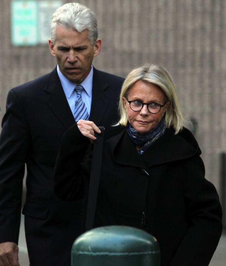 Ruth Madoff havde en sikkerhedsvagt til at passe på sig, da hun havde besøgt sin mand i fængslet i april. 