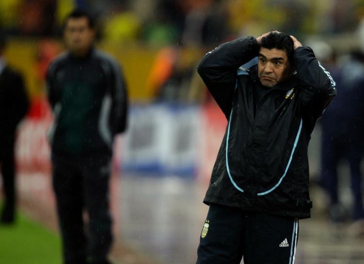 Diego Maradona har fået sin sag for som argentinsk landstræner, og nu begynder kritikken af ham at bryde frem. Arkivfoto. 