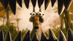 Polaregernet Scrat, det ny årtusinds mest kultisk dyrkede filmfigur, er selvfølgelig også tilbage, endda i en udvidet rolle. 