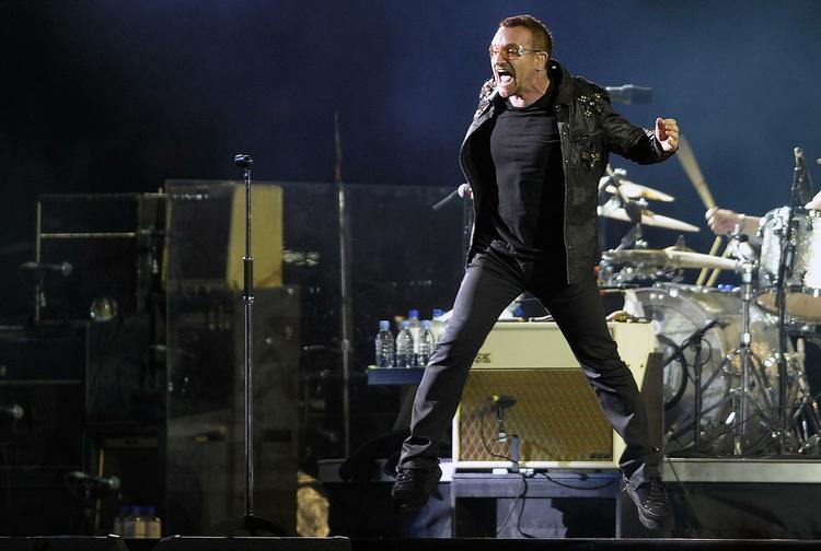 Bono og resten af U2 var i topform i aftes på det berømte fodboldstadion i Barcelona. 