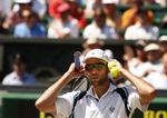 Ivo Karlovic roser Roger Federer til skyerne og mener ikke, nogen kan stoppe schweizeren i årets Wimbledon. 
