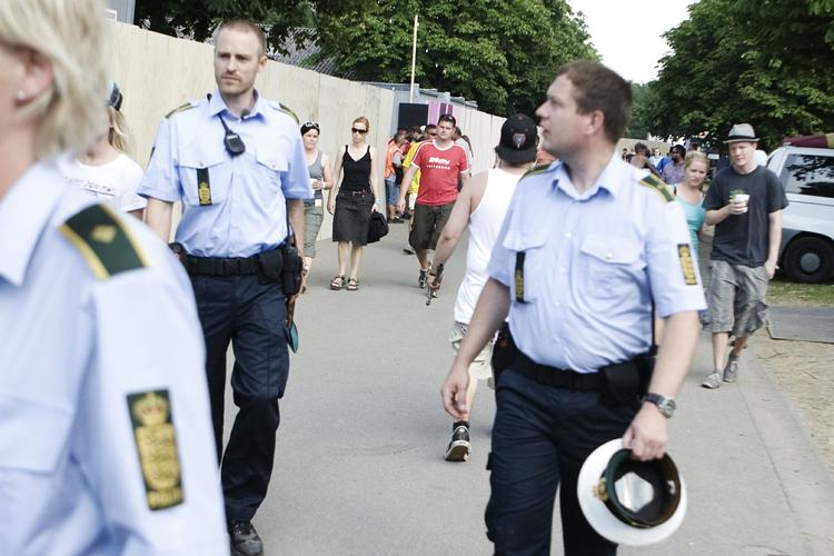 Politiet på Roskilde Festival efterforsker en ny anmeldelse om voldtægt. 