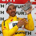 Fabian Cancellara er en af de store favoritter på lørdagens enkeltstart, men Team Saxo Bank har flere kort på hånden, hvis det skulle kikse for schweizeren. Arkivfoto. 