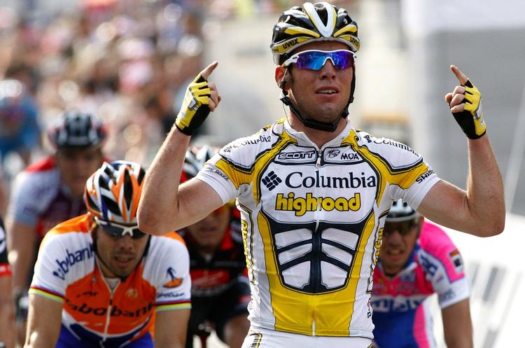 Denne herre, briten Mark Cavendish,  er der mange der sætter sin lid til - både sportsdirektører, holdkammerater og - Sofa Tour-deltagere. 