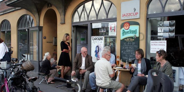 jazzhule. Til oktober fylder Jazz Cup på Gothersgade, som tillige er cd-butik og café, ti år. Foto: Politiken. 
