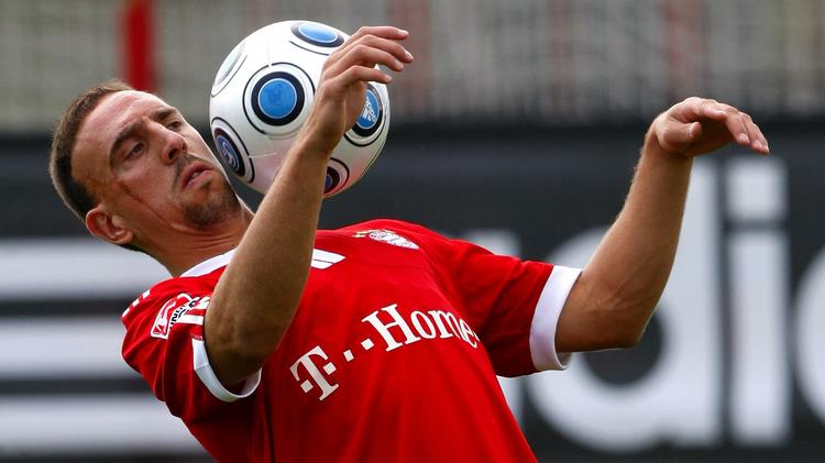 Franck Ribery har flere gange udtrykt ønske om at komme videre fra Bayern München. Men kun få klubber har råd til franskmanden. Arkivfoto. 