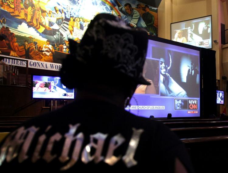 33 procent flere brugere havde CNN i går i dagtimerne, mens mindehøjtideligheden for Michael Jackson gik for sig i Staples Center i Los Angeles. 