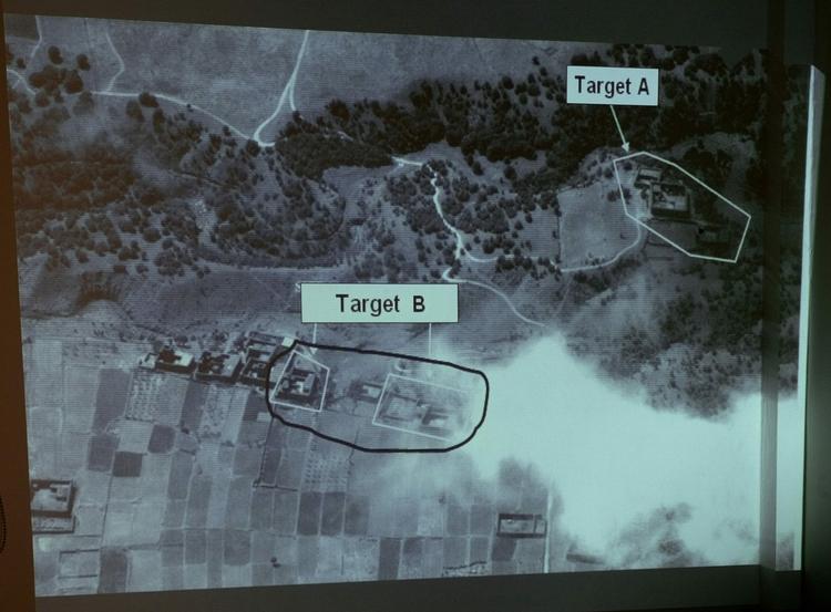 Et luftfoto fra 2004 af talebans gemmesteder i Waziristan. Arkivfoto. 