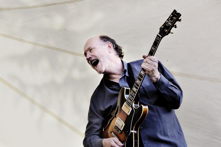 John Scofield spillede om aften 7. juli i Haveselskabet på Frederiksberg. 
