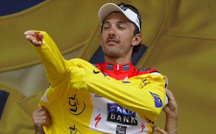 Det er ved at blive en behagelig vane for Fabian Cancellara. Efter dagens etape klæder han sig i gult. 