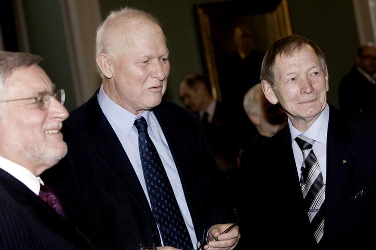 Svend Auken ses her tidligere på året med Folketingets nuværende formand, Thor Pedersen (t.v.), og den forrige formand, Christian Mejdahl. 