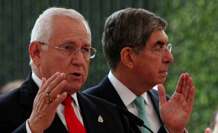 Den midlertidige leder af Honduras Roberto Micheletti mødtes ikke med den præsident han har været med til at afsætte ved et militærkup. 