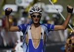 Brice Feillu kom først over stregen på bjerget, men efter ham spillede spanske Alberto Contador med musklerne. 