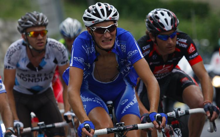 Brice Feillu sloges som en gal hele vejen til stregen og erobrede både etapesejr og den prikkede bjergtrøje. 