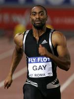 Tyson Gay fik en lidt skidt start i Rom, men derefter rullede han sig helt ud var urørlig i tiden 9,77  sekunder. 