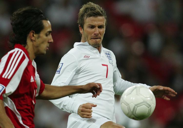 David Beckham føler sig angrebet på sin professionalisme og svarer igen på kritik. Arkivfoto. 