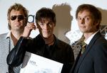Norske A-ha hittede med 'Take on Me' tilbage i 1985. På tidspunktet var den delvist animerede video en slags milepæl i musikhistorien, selv om sangteksten på ingen måde spillede sammen med billederne. Det gør den nu. Arkivfoto. 