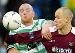 Fem år i Celtics stribede trøje var den længste periode i samme klub for John Hartson (tv.). Arkivfoto. 