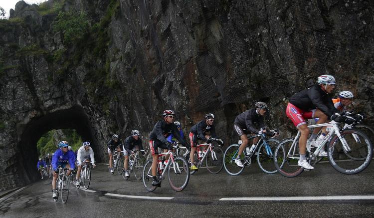 Det regnfulde vejr prægede etapen, hvor Team Saxo Bank ikke rigtig fik udrettet noget. 