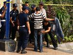 Indonesisk politi har skærpet sikkerheden omkring hotellerne i Jakarta efter angrebet. 