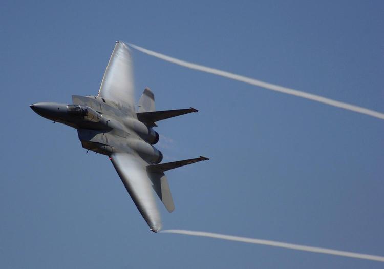 Det er et fly af typen F-15, der er styrtet i Afghanistan. 