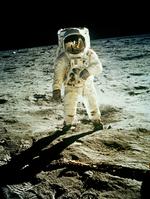 'Buzz' Aldrin var med på Apollo 11 og fulgte efter Neil Armstrong ud på Månen. 
