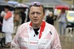 Statsminister Lars Løkke Rasmussen styrtede i dag på Team Rynkebys 2. etape mod Farge. Han er øm, men regner med at fortsætte turen mod Paris.  Arkivfoto 