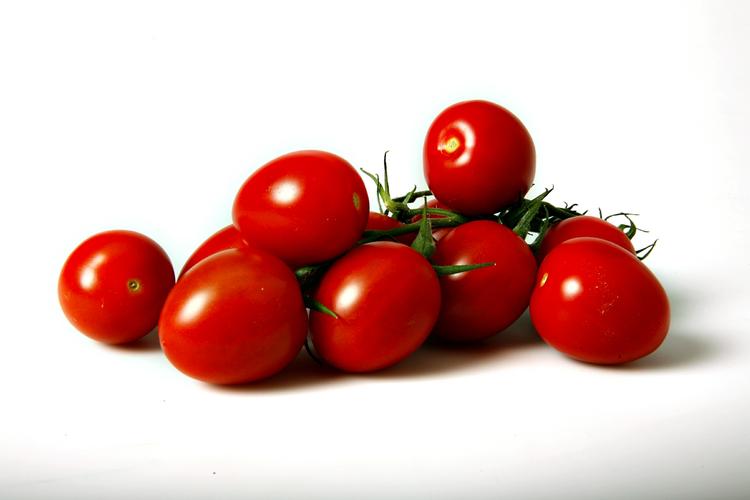 Rig på c-vitamin og antioxidant, samt et lækkert indslag i mange retter. Tomaten er en favorit året rundt. 