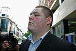 Jamie Waylett forlader retten i London. 
