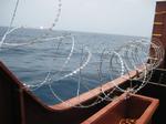I dag er Clipper Groups skibe omviklet med pigtråd, når de sejler ind i Adenbugten ved Somalia. For få måneder siden sluttede en kapring af et Clipper-skib med en særlig hilsen fra piraterne om et snarligt gensyn. 