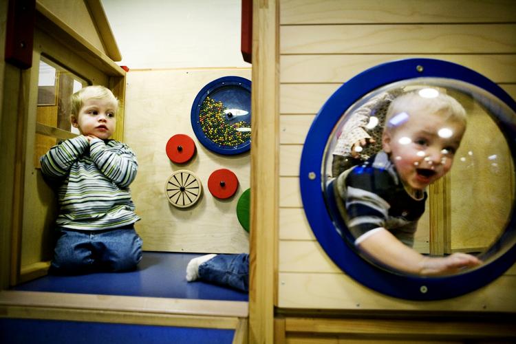 Halvdelen af børn i Danmark vil blive ramt af svineinfluenza, frygter myndighederne.  Arkivbilledet har ingen forbindelse til svineinfluenzaen. 