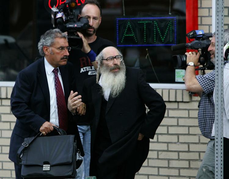 Yeshayahu Ehrental, 65, er anklaget for hvidvaskning af penge og ulovlig pengeoverførsel i forbindelse med den omfattende skandale i New York og New Jersey. 