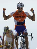 Juan Manuel Garate vandt kongeetapen på Mt. Ventoux. 