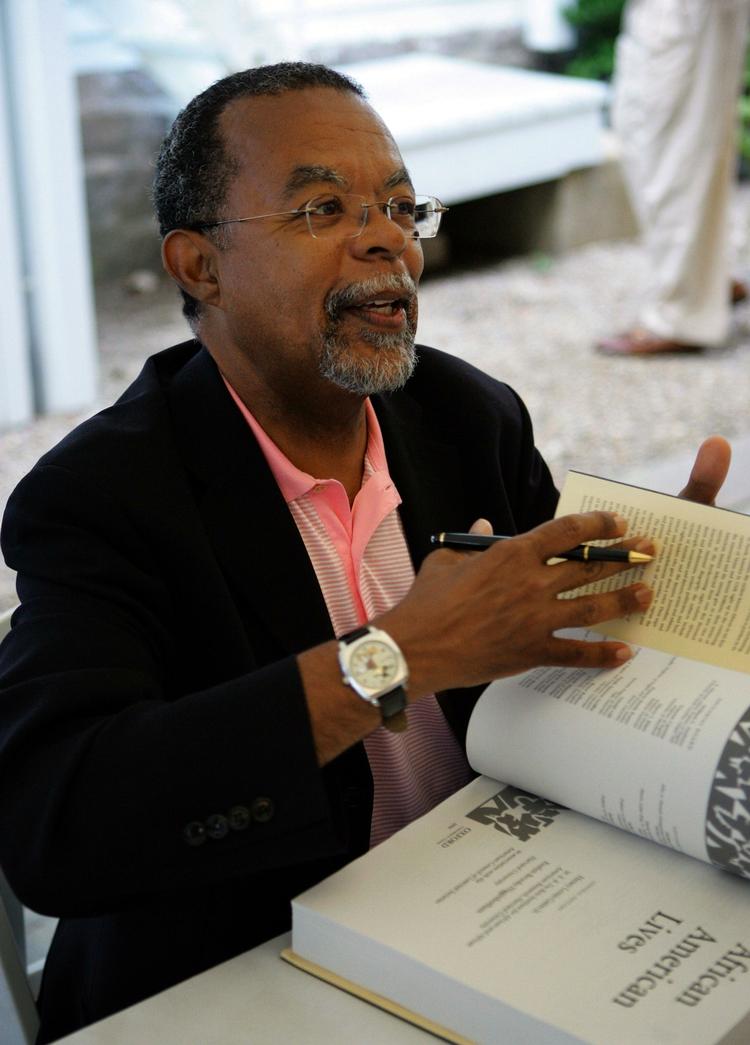 Professor Henry Louis Gates tager imod dem amerikanske præsidents invitation til en øl sammen med en politibetjent fra Gates' hjemby. Arkivfoto. 