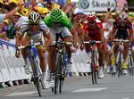 Hvis Thor Hushovd bliver ved med at holde sig i Marc Cavendishs hjul, vinder han den grønne trøje. 