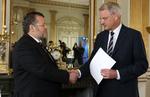 Islands udenrigsminister Ossur Skarphedinsson overrakte i sidste uge sit lands ansøgning om optagelse i EU til sin svenske kollega, Carl Bildt. 