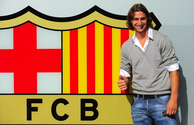 Zlatan Ibrahimovic er Barcelona-spiller de næste fem år. 
