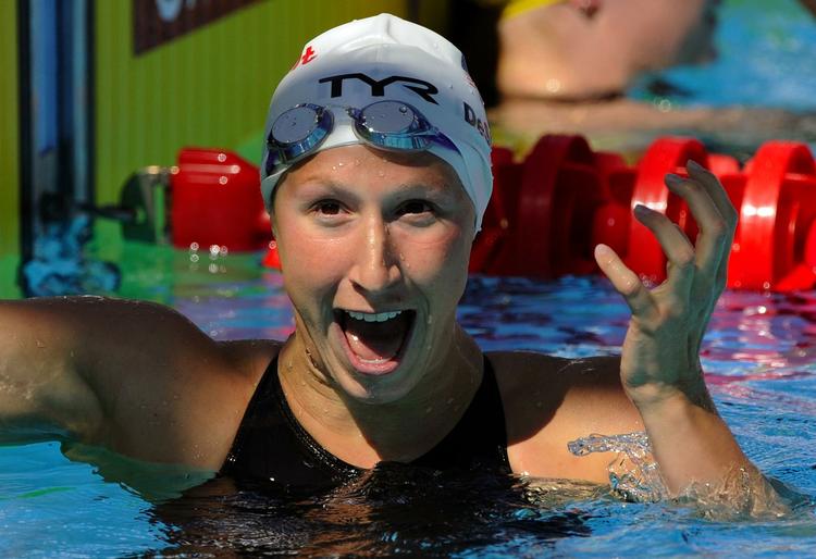 Mary Deszenza kunne ikke tro sine egne øjne, da hun opdagede, at hun med 2.04,14 min. havde sat verdensrekord i det indledende heat i 200 meter butterfly. 