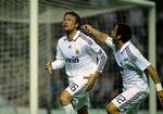 Efter to år i Real Madrid rejser Gabriel Heinze videre til Marseile. Arkivfoto. 