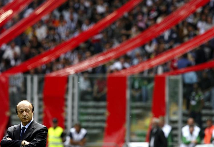 Luciano Moggi, mens alt endnu var godt for de indviede i Juventus. 