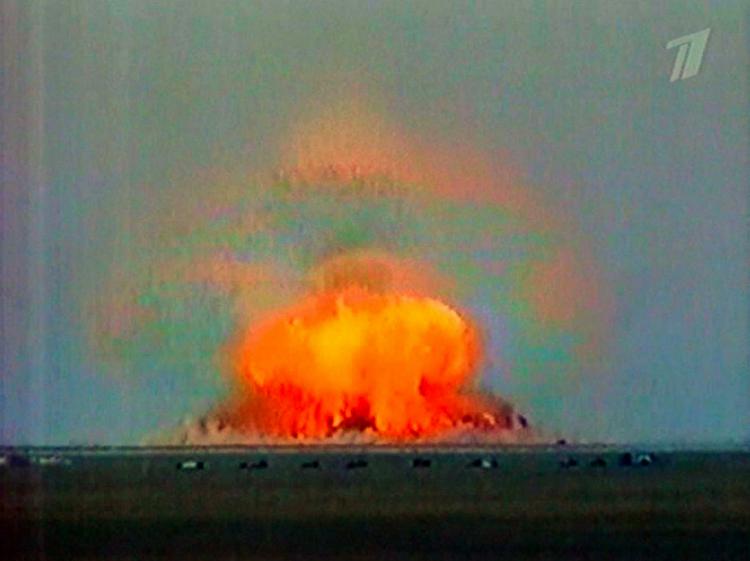 Verdens kraftigste ikke-nukleare bombe afprøves i Rusland. Arkivfoto. 