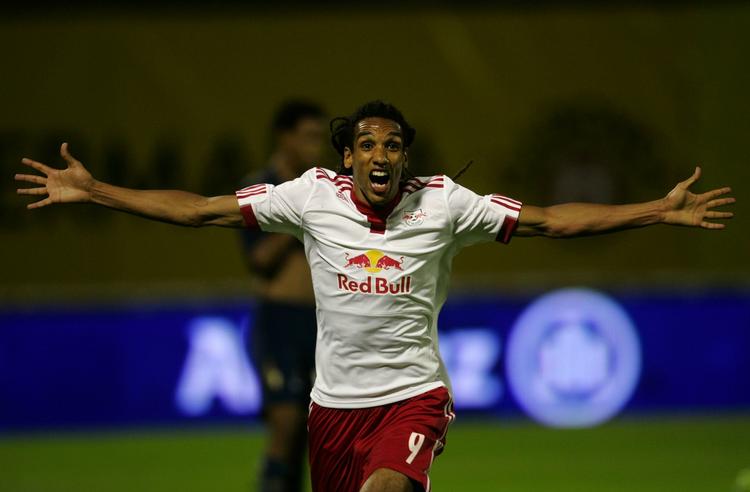 Red Bulls sejrsmål i Kroatien blev scoret af 31-årige Robin Nelisse, som er født i Holland og sidste år fik landsholdsdebut for Hollandske Antiller. 