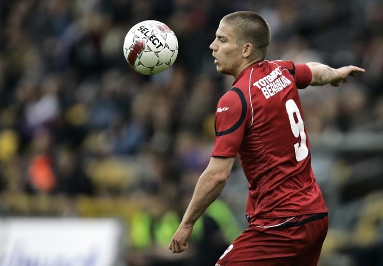 En mindre skade holder Martin bernburg ude for tiden, men alligevel vil Brøndby gerne købe ham med det samme. Arkivfoto. 