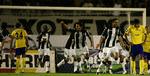 Partizan Beograd scorede efter tre minutter, men 1-0-sejren var ikke nok, og så gik Apoel Nicosia (i gult) videre som mulig FC København-modstander. 