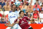 På to mål af Kevin Kuranyi fik Schalke 04 en god start på Bundesligaen. 