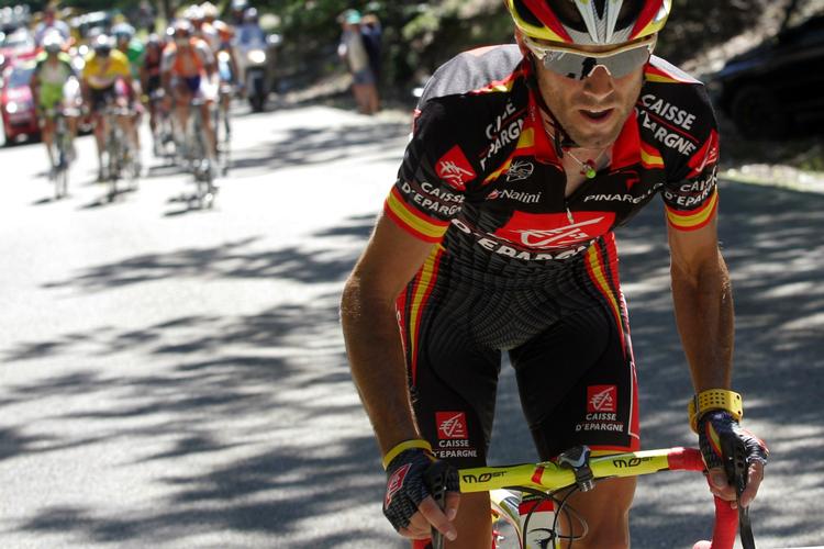 Spanske Alejandro Valverde må ikke køre i Italien på grund af en dopingsag. Men rytteren vil nu sætte alt ind på at vinde den store rundtur i hjemlandet. Arkivfoto. 