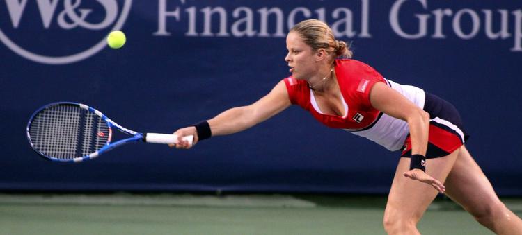 Belgiske Kim Clijsters i kamp mod franskmanden Marion Bartoli. 