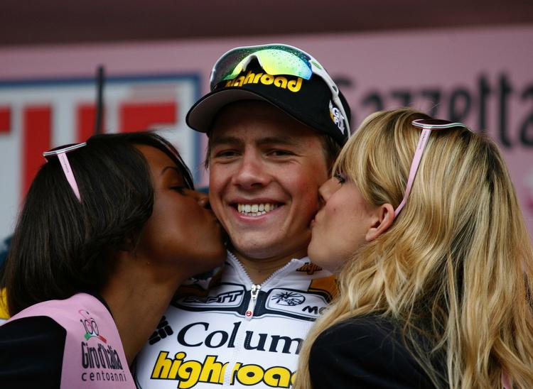 Det er muligt, at Edvald Boasson Hagen, der er blevet vant til denne situation, fortsætter karrieren i det engelske Team Sky, der  gerne vil med på ProTouren næste sæson. Arkivfoto. 
