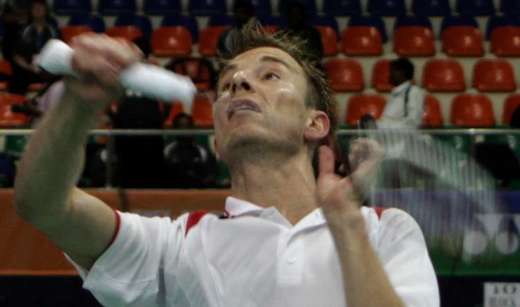 Peter Gade er klar til kvartfinalen ved VM i Indien efter overbevisende sejr. 